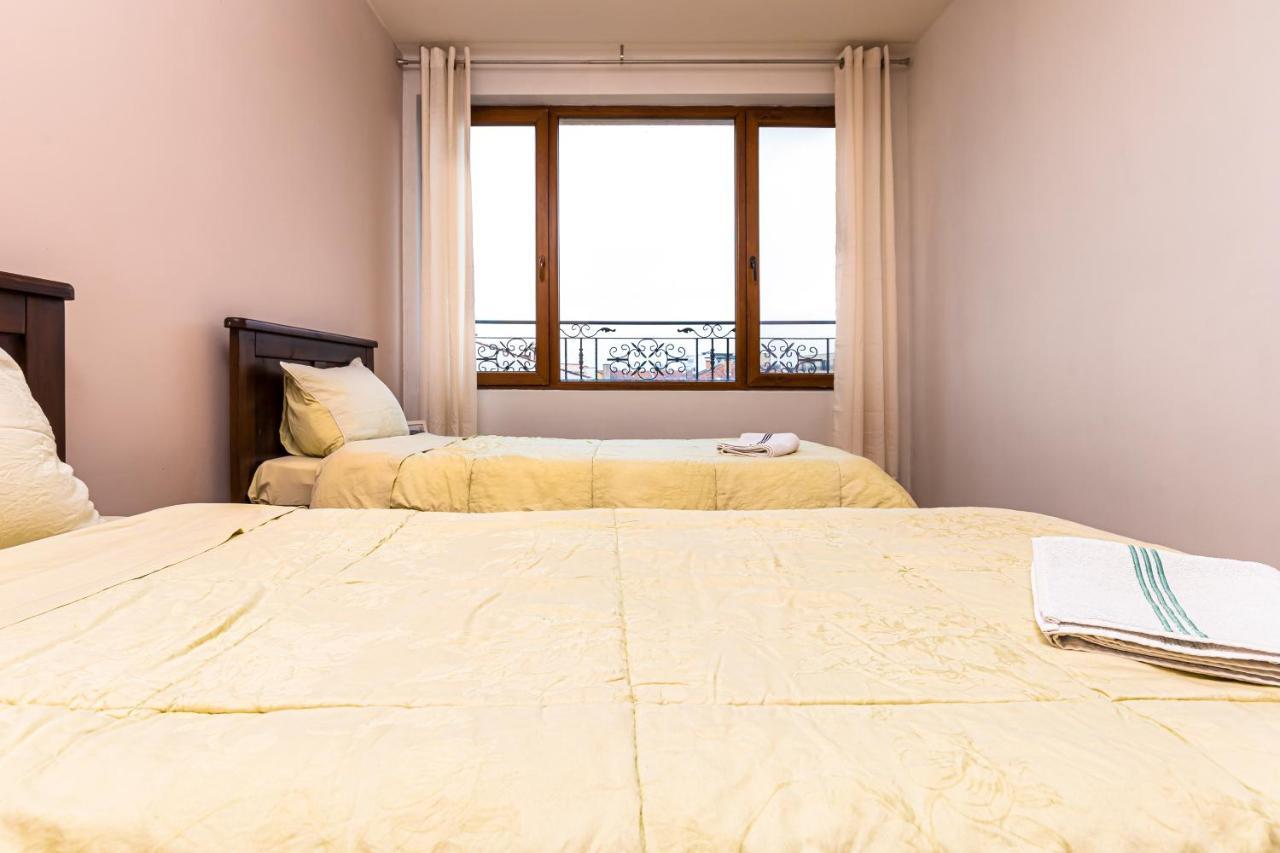 The Walnut 2Bd Apartment Plovdiv Eksteriør bilde