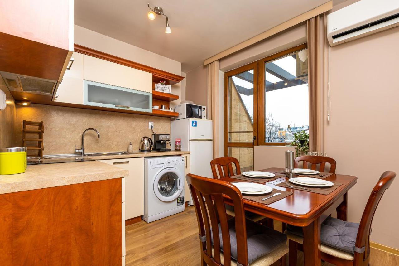 The Walnut 2Bd Apartment Plovdiv Eksteriør bilde