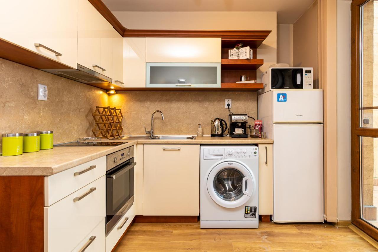 The Walnut 2Bd Apartment Plovdiv Eksteriør bilde